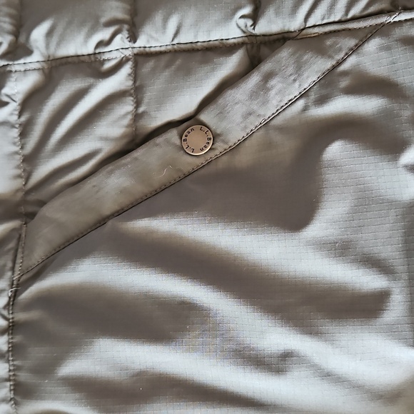 Men's L.L. Bean Moutain Down Green Puffer Quarter Zip Jacket Size Medium - Picture 4 of 8